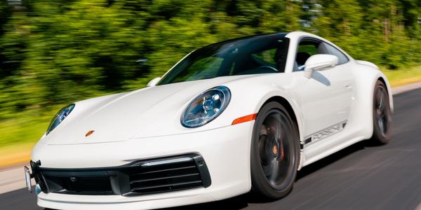 8世代i7✨️Office2024✨️Photoshop&Illustrator Porsche 911 2024 rental in Vancouver, BC by Mogestic car rental | Turo