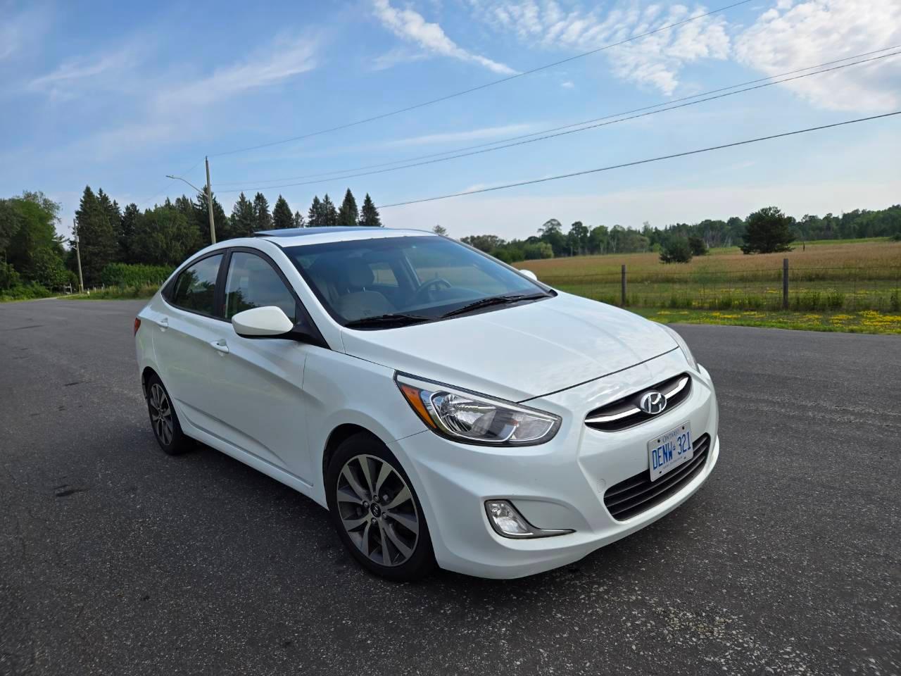 Hyundai Accent 2015 in Oshawa, ON