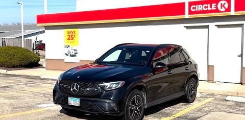 Mercedes-Benz GLC-Class 2023