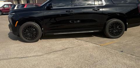 Chevrolet Suburban 2025