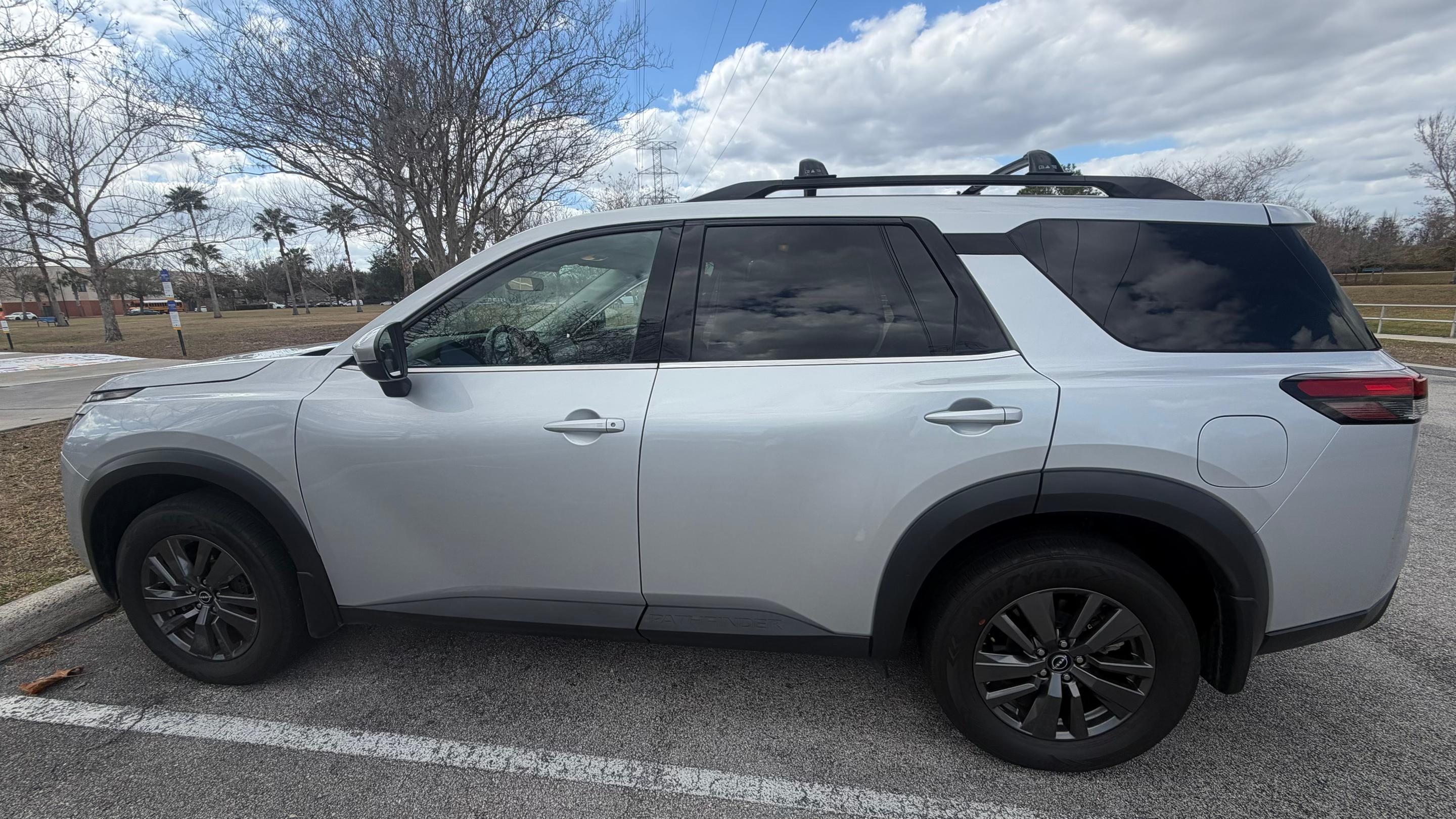 Nissan Pathfinder 2023 in 