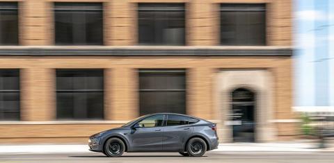 Tesla Model Y 2023