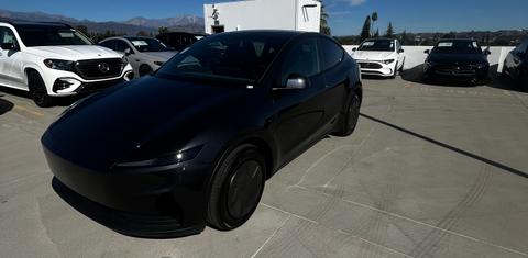 Tesla Model Y 2027