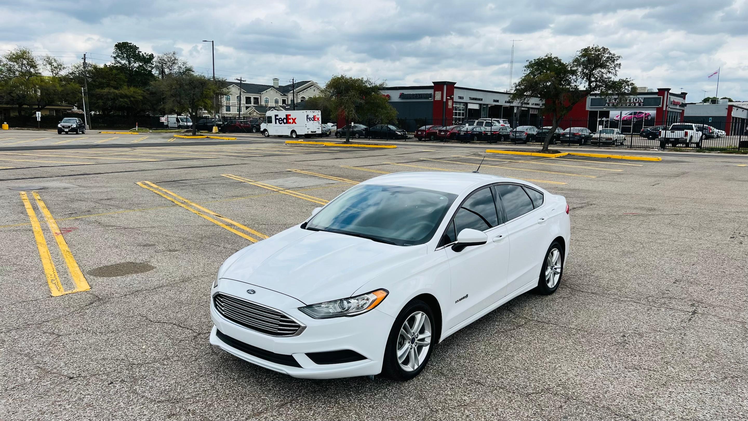 Ford Fusion Hybrid 2018 in 