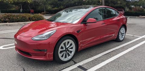 Tesla Model 3 2022