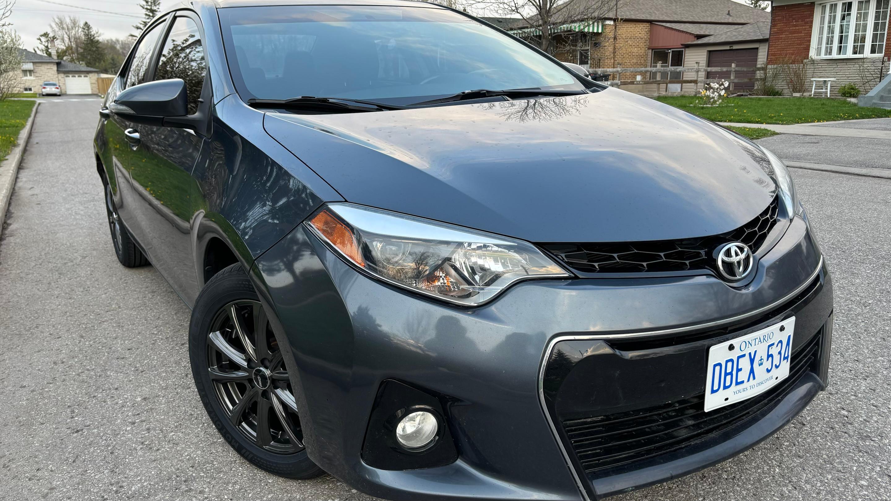 Toyota Corolla 2015 à 