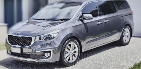 Kia CARNIVAL 2017
