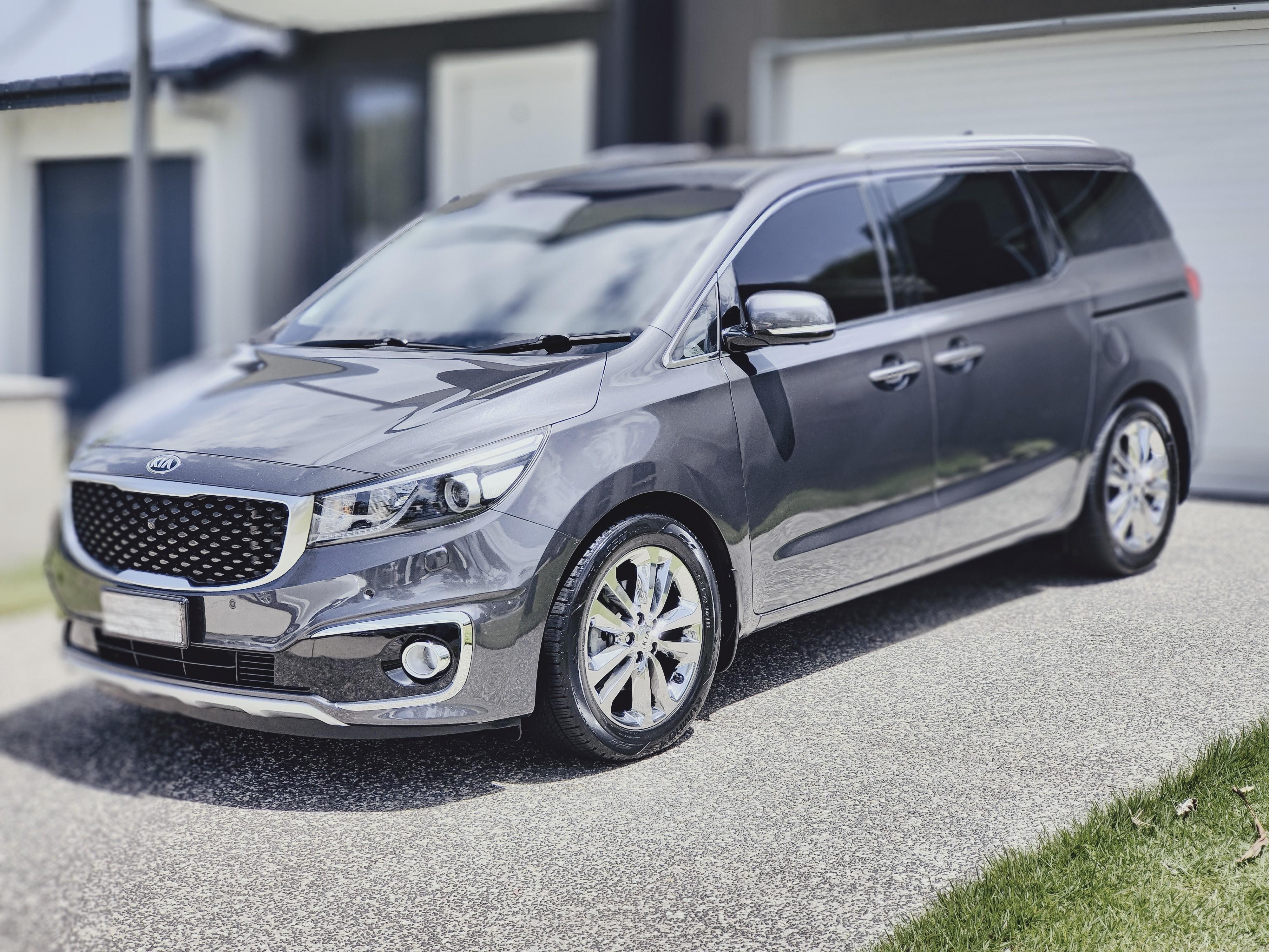Kia CARNIVAL 2017 in Fitzgibbon