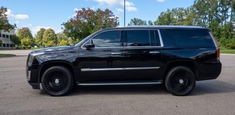 Cadillac Escalade ESV 2017