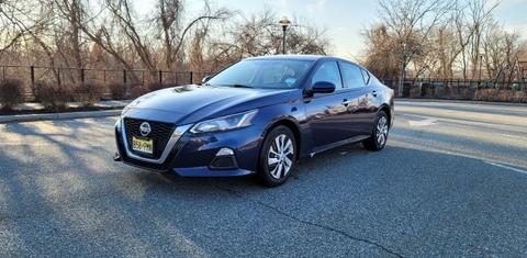 Nissan Altima 2020