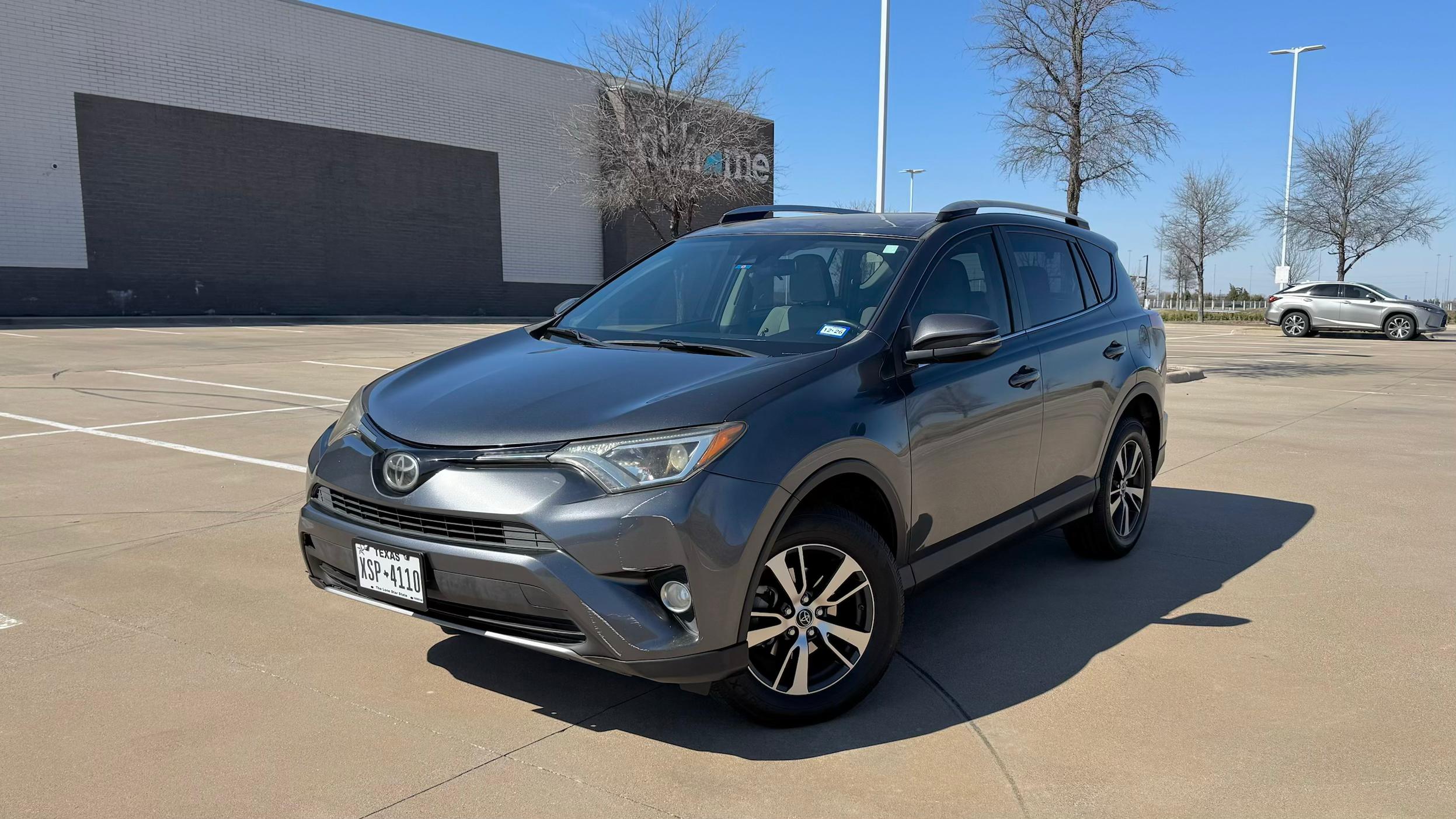 Toyota RAV4 2018 in Garland, TX