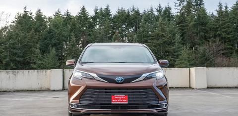 Toyota Sienna 2023