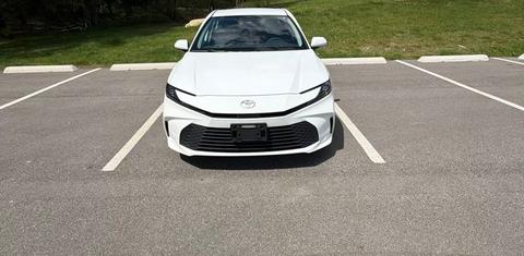 Toyota Camry Hybrid 2025