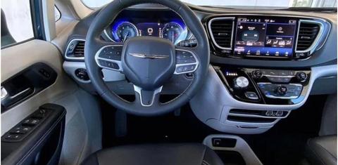 Chrysler Pacifica 2023