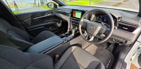 Toyota CAMRY 2026