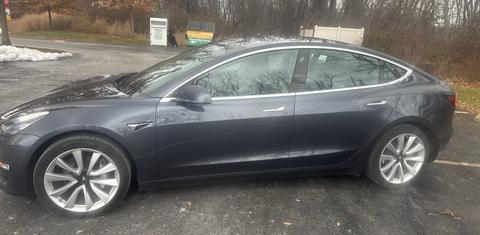 Tesla Model 3 2019