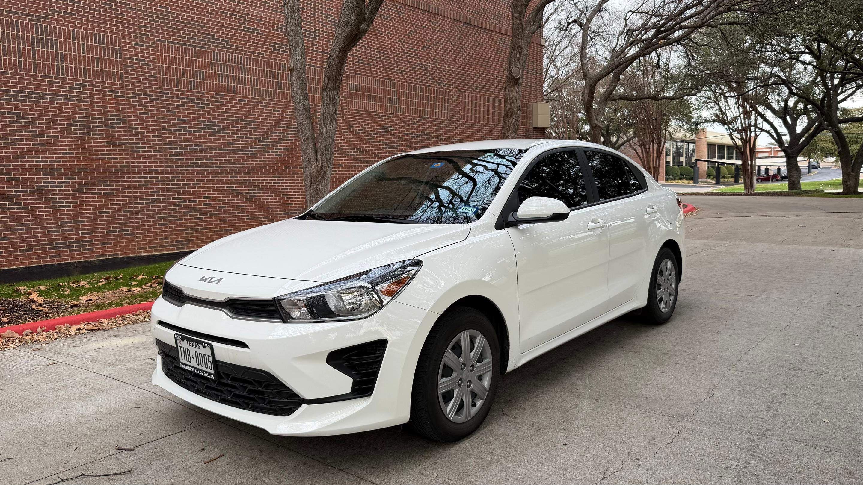 Kia Rio 2023 in Addison, TX