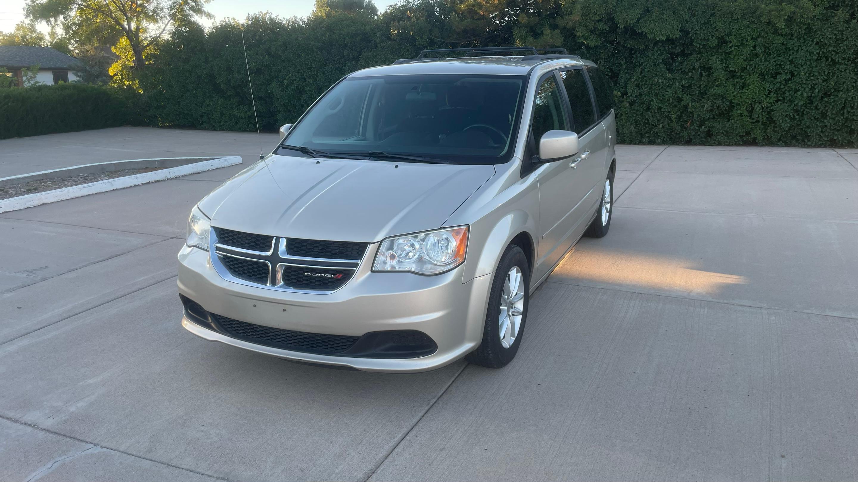 Dodge Grand Caravan 2014 in Mesa, AZ