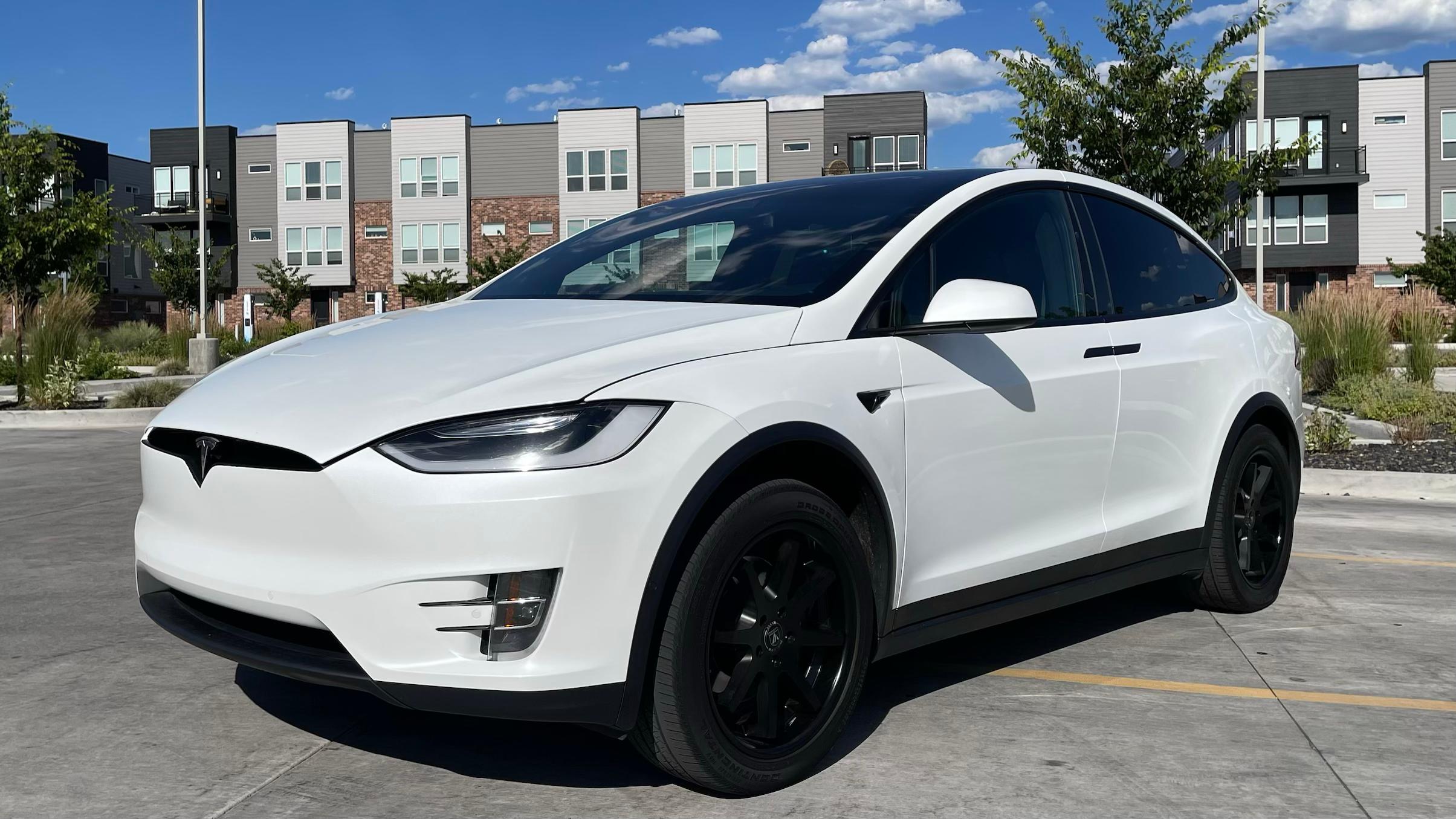 Tesla Model X 2017 in South Salt Lake, UT