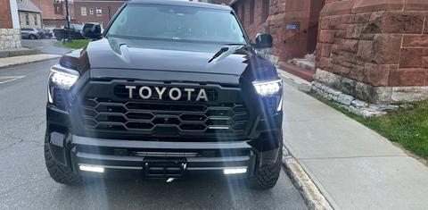 Toyota Sequoia 2024