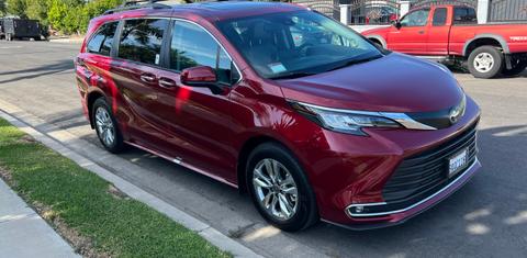 Toyota Sienna 2022