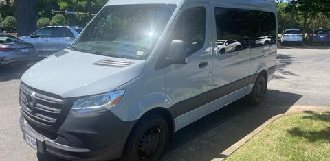 Mercedes-Benz Sprinter 2024