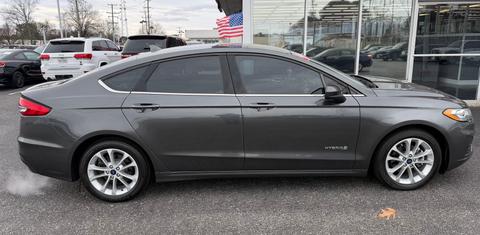Ford Fusion Hybrid 2019