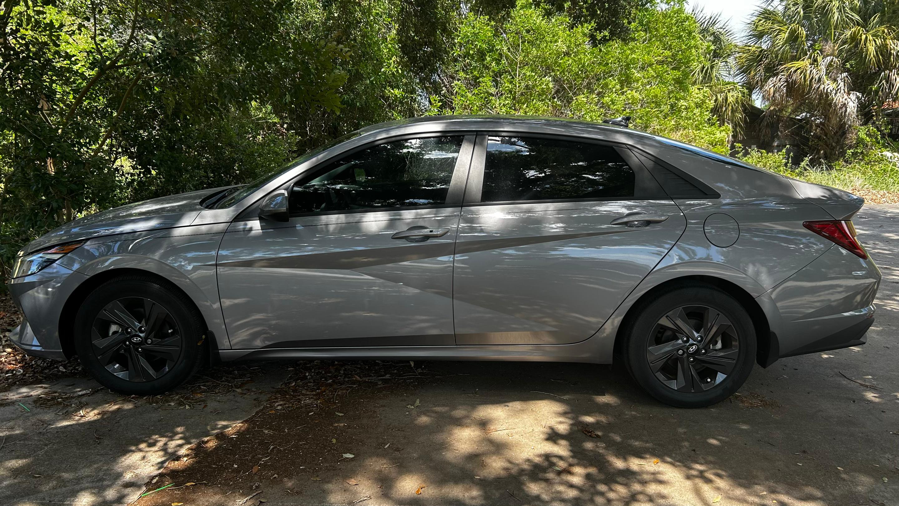 Hyundai Elantra Hybrid 2022 in Vero Beach, FL