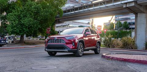 Toyota RAV4 Hybrid 2024
