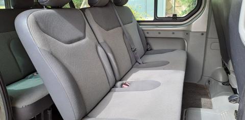 Renault TRAFIC PASSENGER 2010