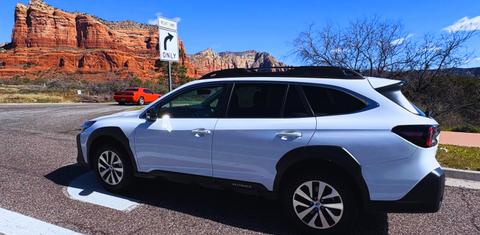 Subaru Outback 2025