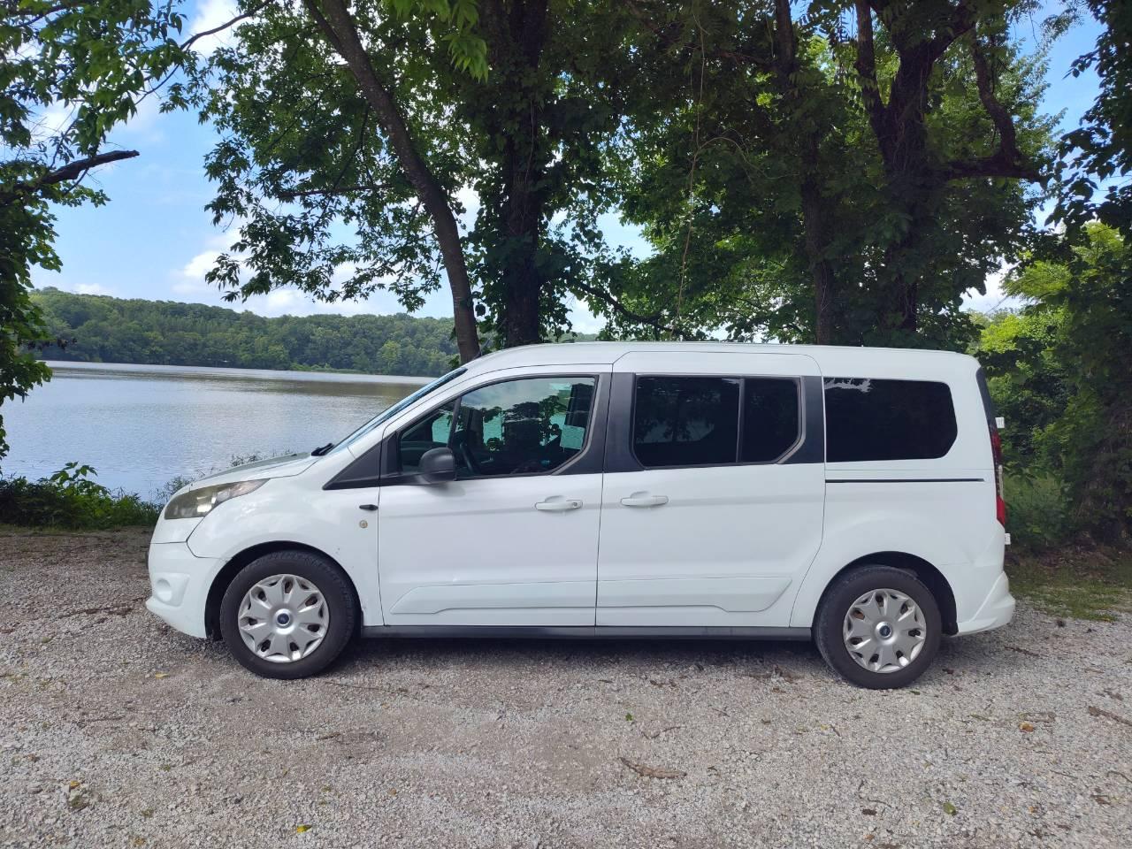 Ford Transit Connect 2015 in Los Angeles, CA