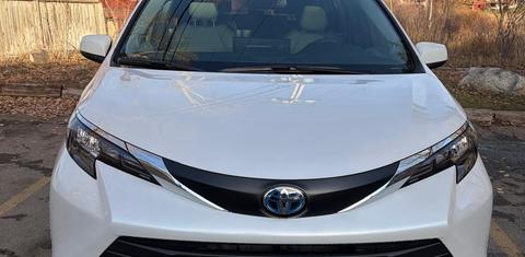 Toyota Sienna 2025