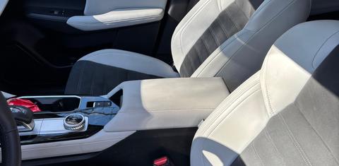 Mitsubishi Outlander 2025