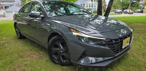 Hyundai Elantra 2023