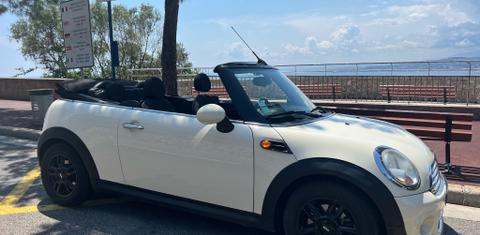 MINI CABRIOLET 2012