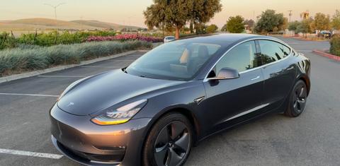 Tesla Model 3 2018