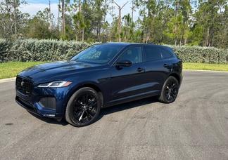 Jaguar F-Pace car