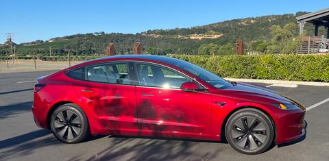 Tesla Model 3 2025