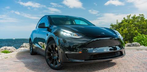 Tesla Model Y 2022