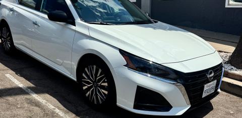 Nissan Altima 2025