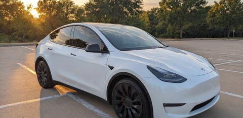Tesla Model Y 2022