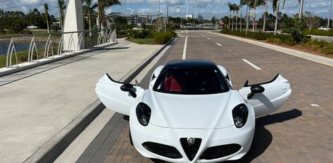 Alfa Romeo 4C 2015