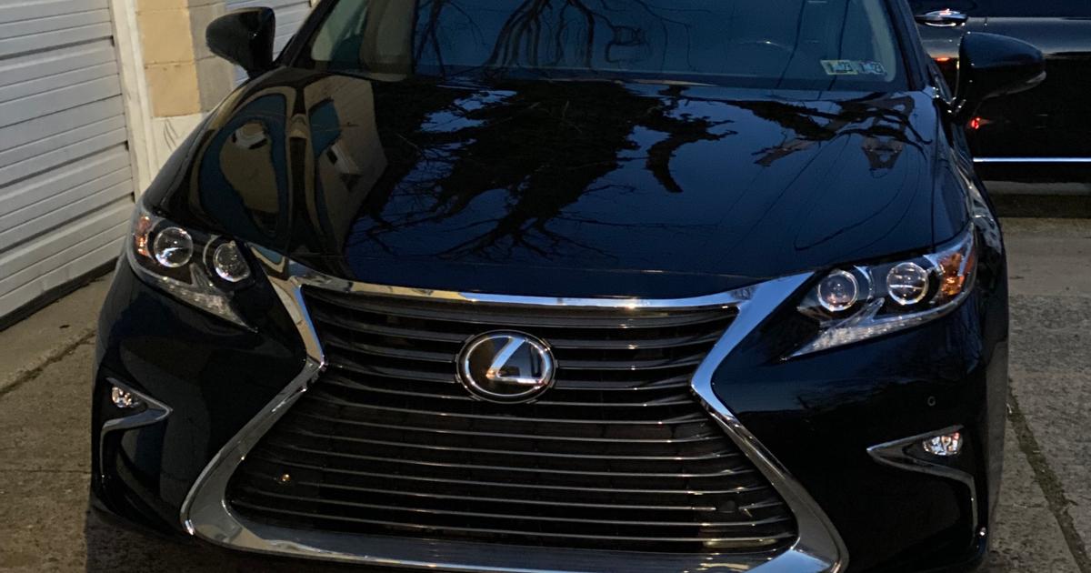 Lexus ES 2017 rental in Daytona Beach, FL by Muzzamil M. Turo