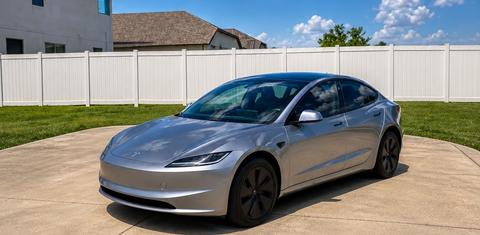 Tesla Model 3 2025