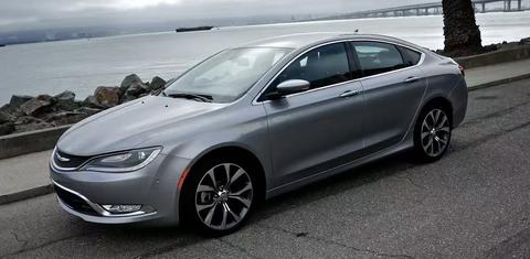Chrysler 200 2015