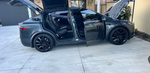 Tesla MODEL X 2018