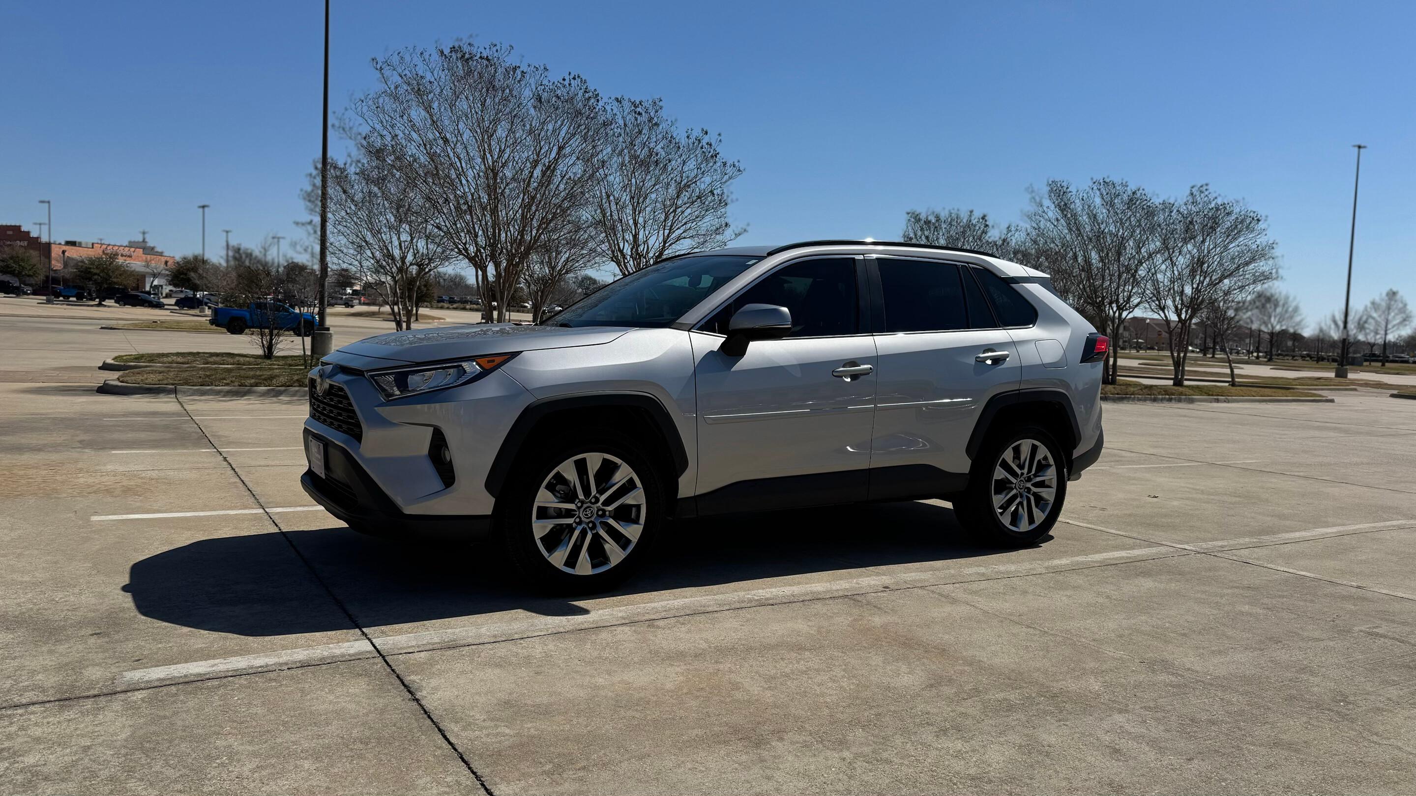 Toyota RAV4 2019 in Denton, TX