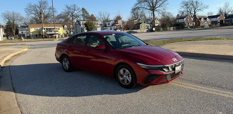 Hyundai Elantra 2025