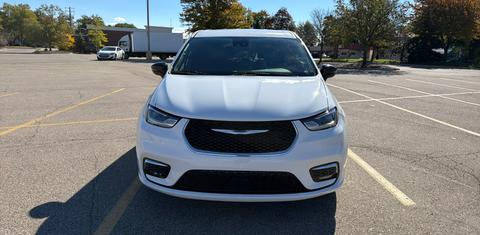 Chrysler Pacifica 2025